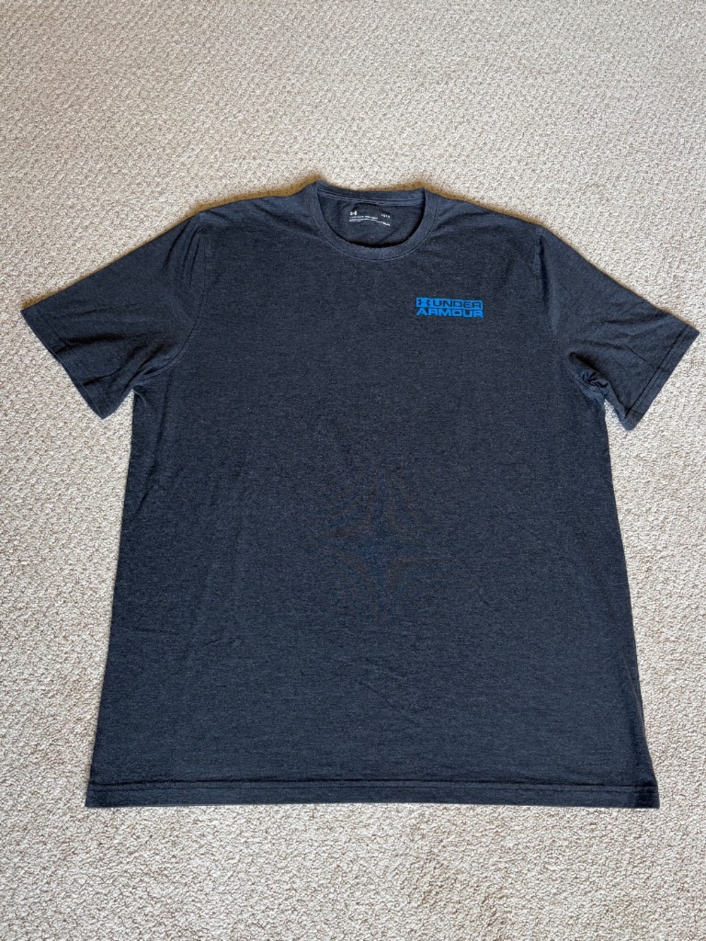 Under Armour Heatgear short sleeve t-shirt Large gray